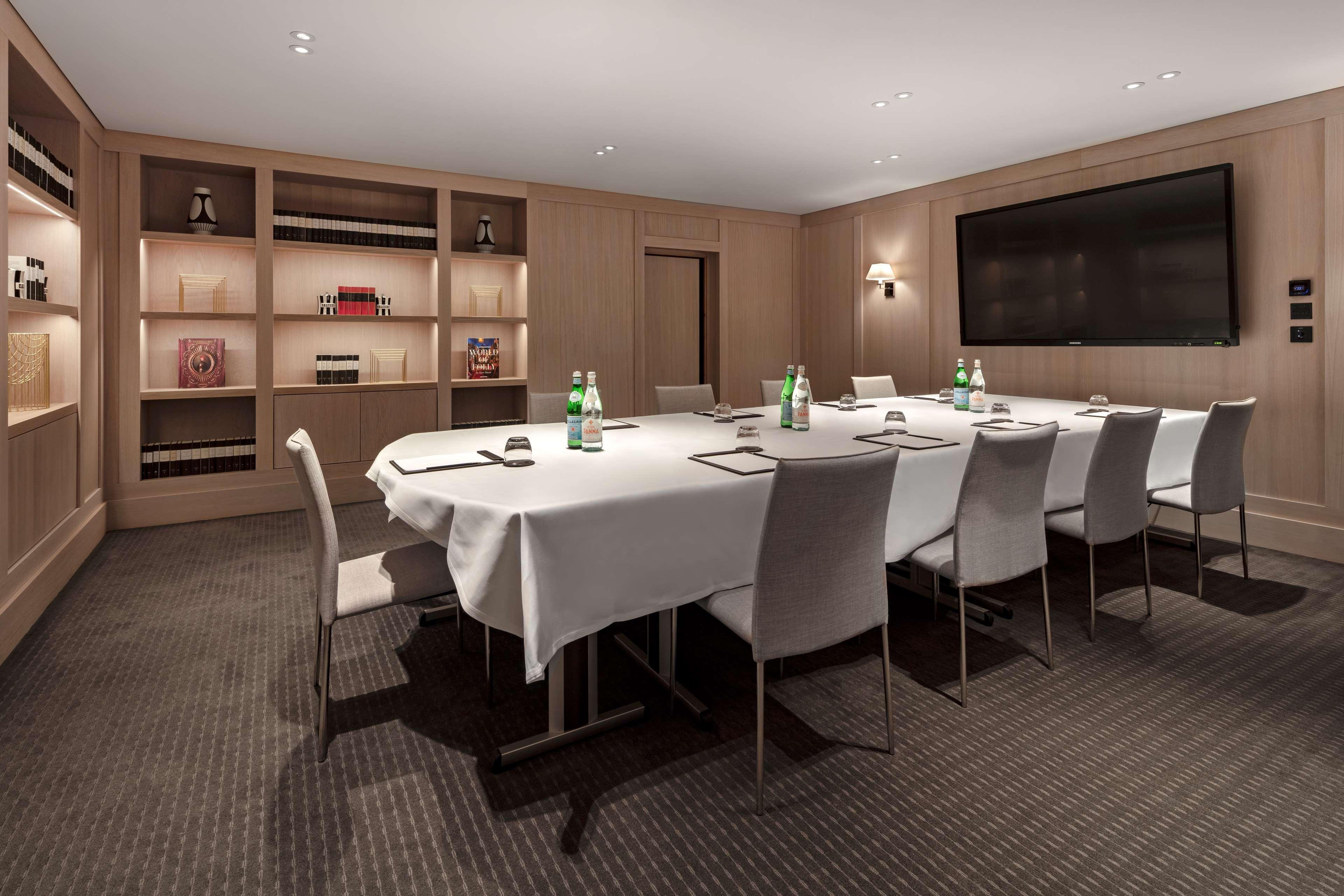 Radisson Blu Hotel, London Bloomsbury المظهر الخارجي الصورة